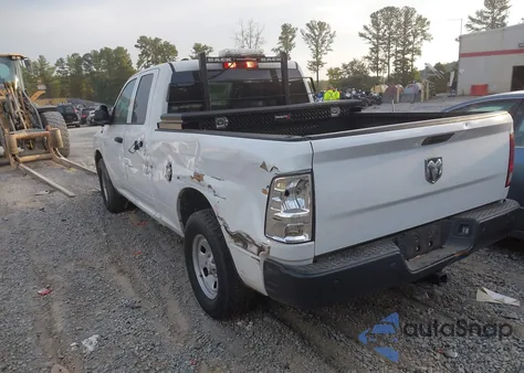 2022 Ram 1500 Classic Tradesman 4X2 6'4 Box из США, поврежденный, VIN 1C6RR6FG2NS139229